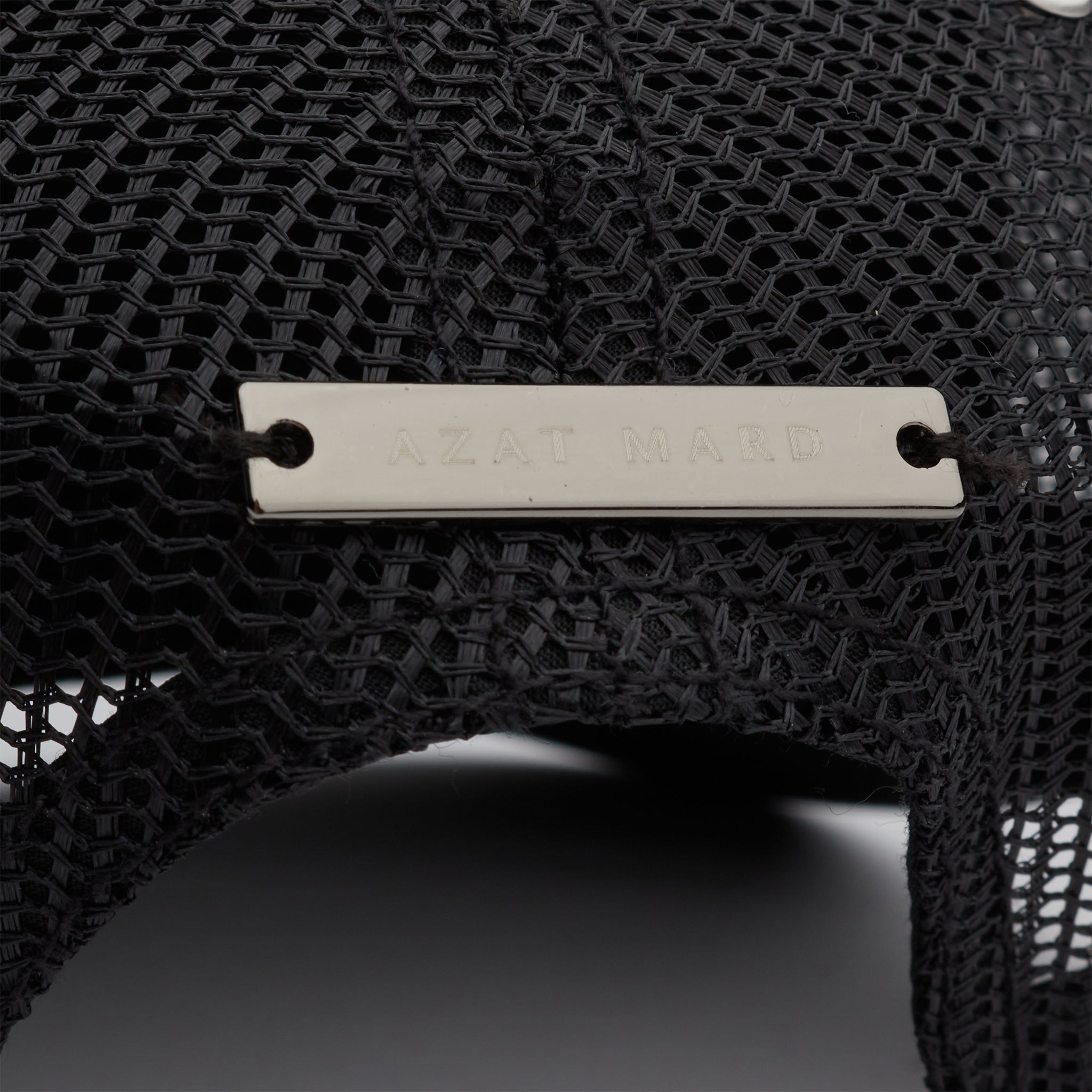 Plaque of Azat Mard Les Gens Trucker Cap Black JF03456